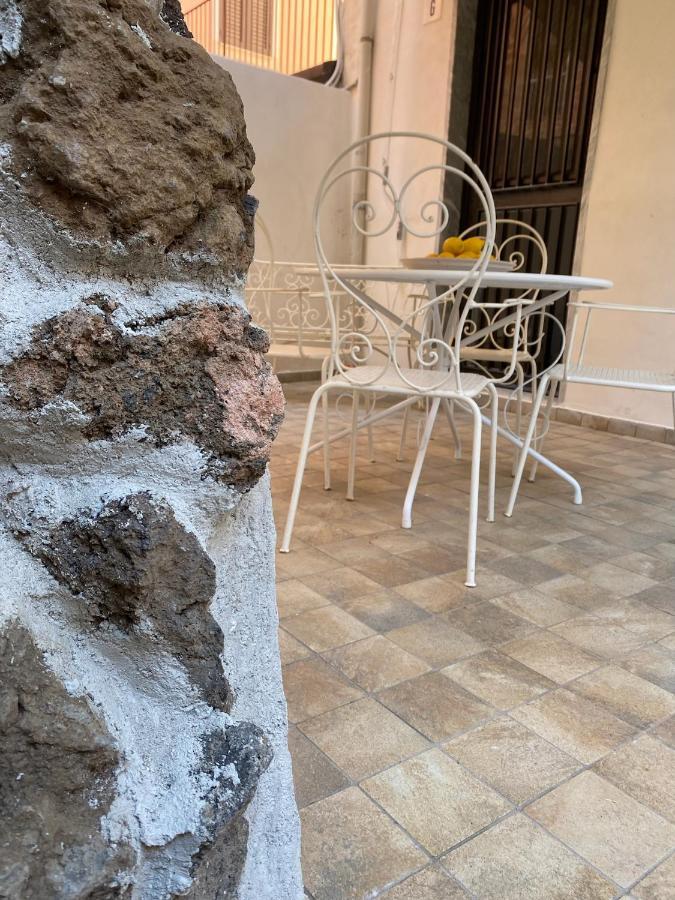 Cortile Mongibello Catane Extérieur photo